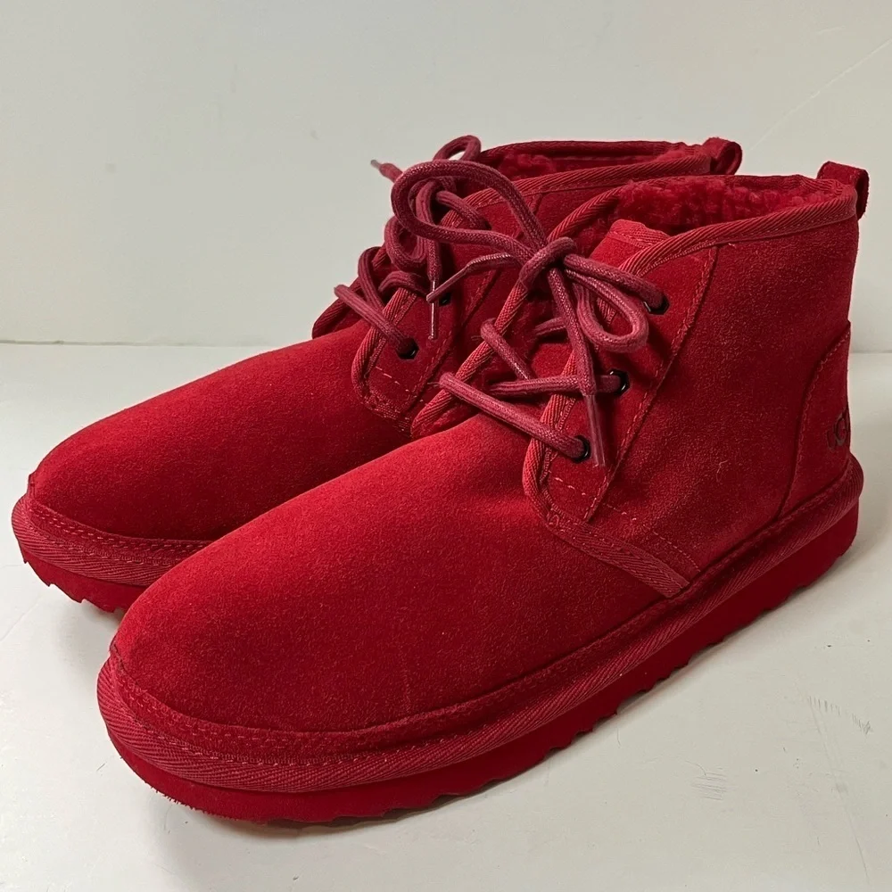 UGG Neumel II Chukka Boots Red Suede Big Kids Size 6